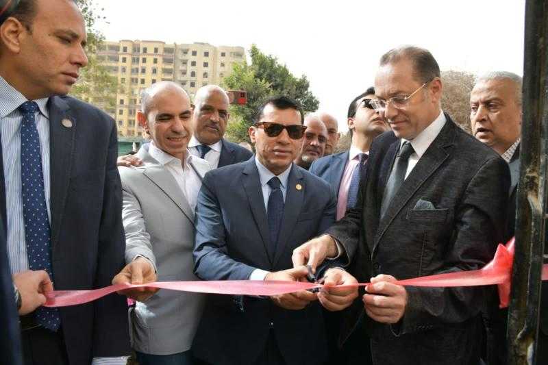 وزير الرياضة يفتتح مكتب توثيق بمركز شباب جزيرة بدران بروض الفرج