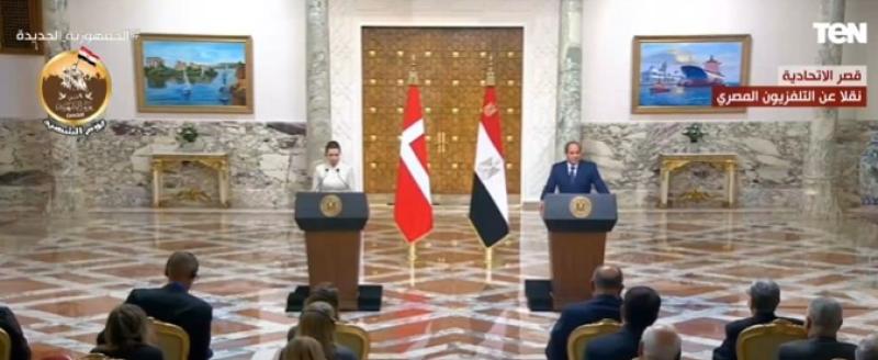 السيسي: مصر تستضيف 6 ملايين إنسان ولا نقول ”لاجئ”