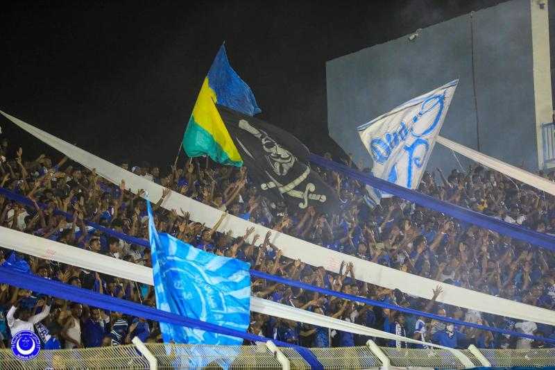 جماهير الهلال توجه رسالة نارية لـ «كاف» بسبب دوري أبطال إفريقيا