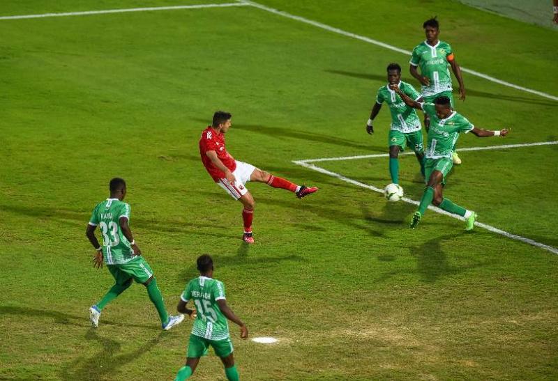 الأهلي والقطن الكاميروني