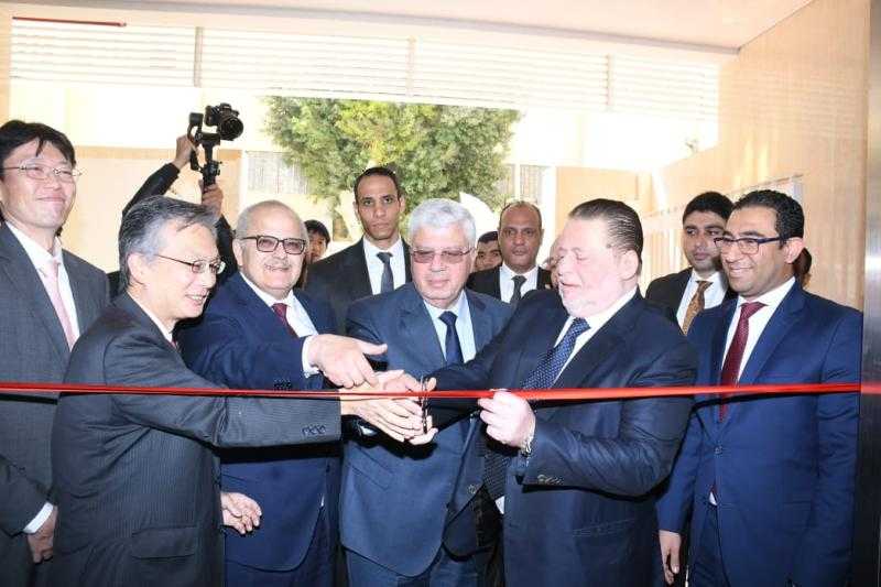 محافظ البنك المركزي يفتتح مجمع العيادات الخارجية الجديد بمستشفى أبو الريش الياباني