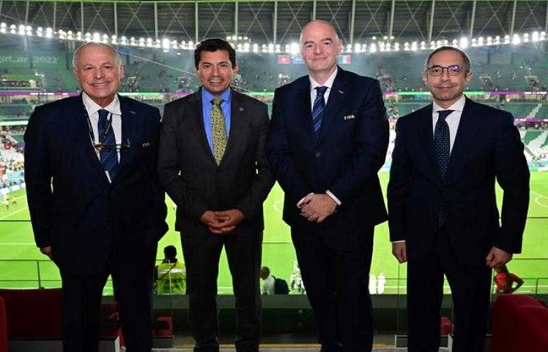 وزير الرياضة يهنئ إنفانتينو لفوزه برئاسة «فيفا» حتى 2027