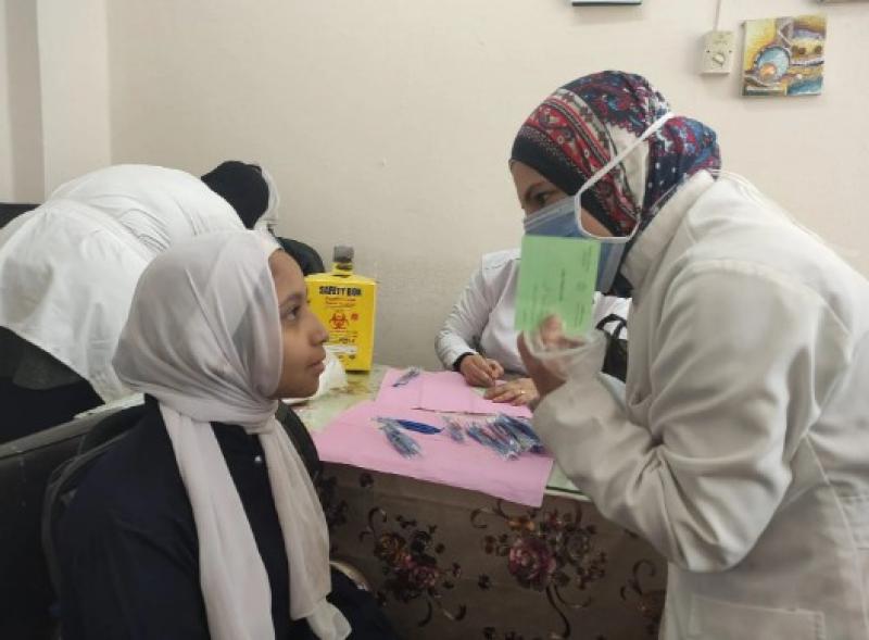 طب أسنان بنات الأزهر تنظم قافلة طبية بالتعاون مع قطاع المعاهد
