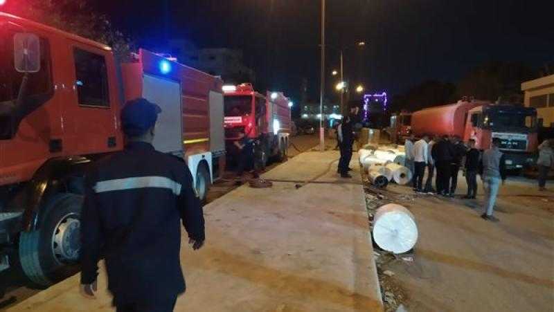 حريق هائل في مصنع بالمنطقة الصناعية الثالثة بأكتوبر