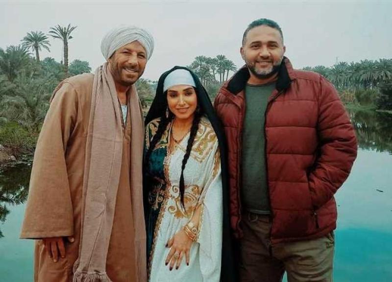 مخرج «ستهم» يعلق على تسريب صور روجينا: حرقت مفاجآت المسلسل