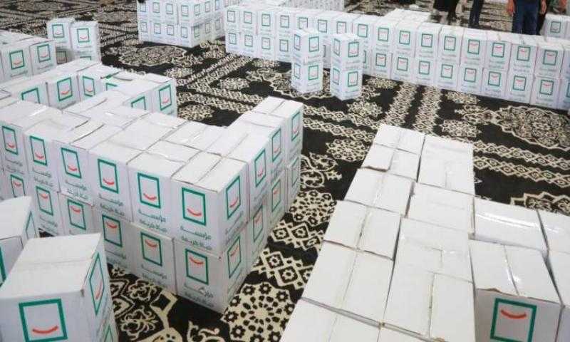 «كتف في كتف».. مجموعة الصافي توزع 100 ألف كرتونة مواد غذائية بالغربية