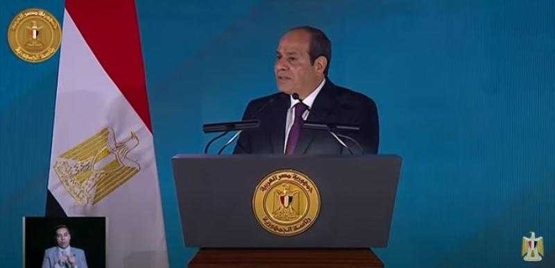 الرئيس السيسي: «حاولوا الشهور اللي فاتت يخوفوا المصريين على حياتهم»