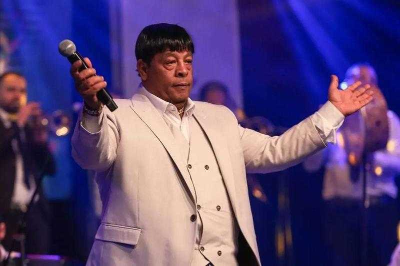 عبدالباسط حمودة ينتهي من تسجيل أغانى فيلم ”البطة الصفرا”