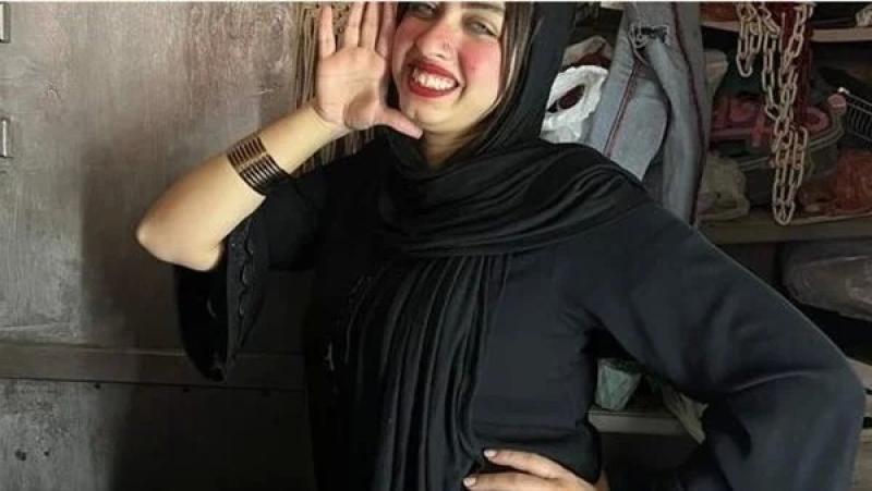 تجديد حبس البلوجر «البس ووردة» بتهمة الانضمام لجماعة إرهابية