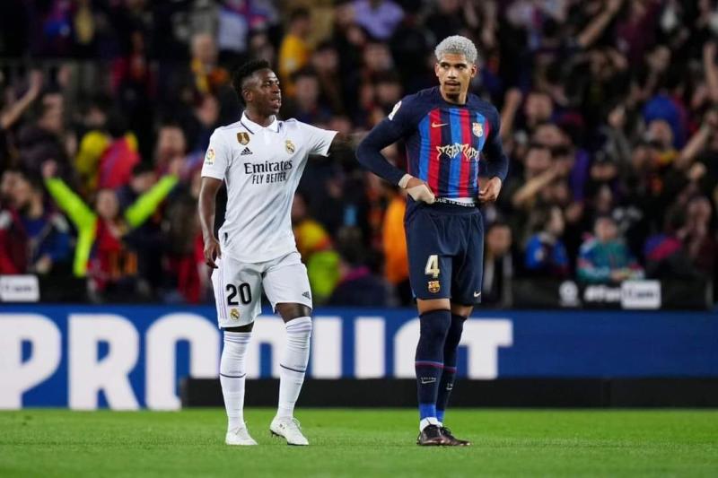 ريال مدريد وبرشلونة