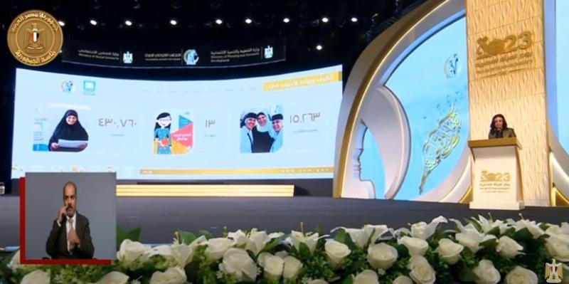 مايا مرسي عن الرئيس: المدافع الأول عن المرأة المصرية.. «فيديو»