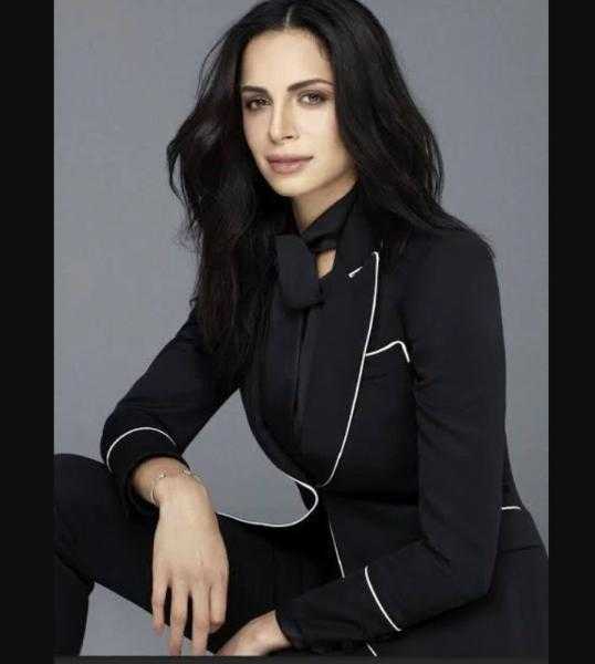 بملابس رياضية.. آمال ماهر تستعرض رشاقتها من داخل الجيم