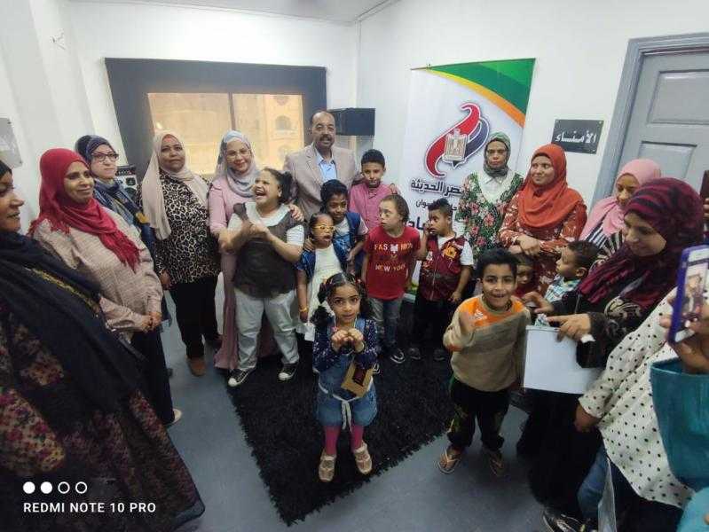 احتفالية لتكريم الأمهات بمقر حزب مصر الحديثة بأسوان
