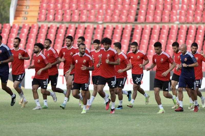 كولر يضع برنامجا غذائيا للأهلي استعدادا لشهر رمضان