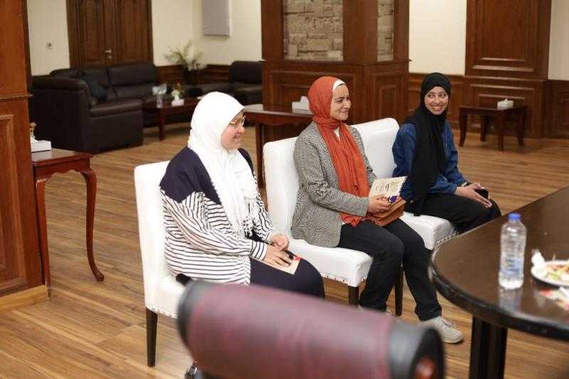 ”الشباب والرياضة” تنهي المقابلات الشخصية لمشروع شباب الرياضة