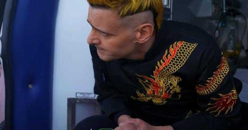 ثعبان يلدغ رامز جلال خلال تصوير البرنامج