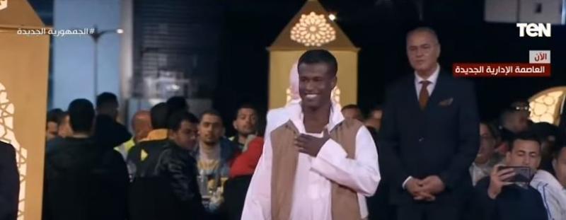 أحمد الشوالي للسيسي: «كان حلمي أقف أمام حضرتك وتحقق».. فيديو