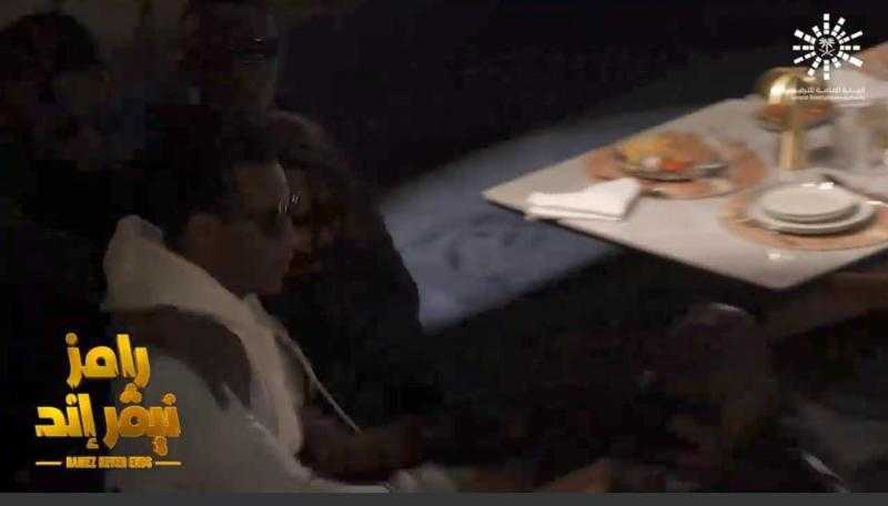 شاهد.. العجل يهاجم محمد رمضان في مقلب خطير من رامز جلال