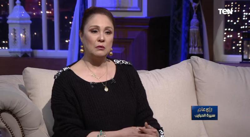 الفنانة شيرين 