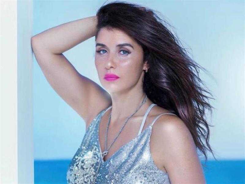 غادة عادل: «ابني اتصدم من رقصي في أولاد رزق وفهمته إن مافيش حاجه اسمها سينما نظيفة»