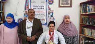 محافظ أسوان يشيد بتقديم أوجه الرعاية لأطفال متلازمة داون