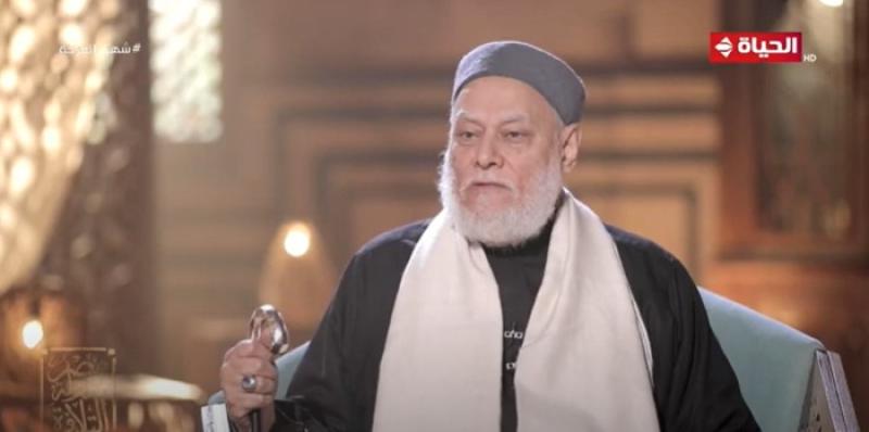 علي جمعة: «الشيخ المنشاوي كان مؤدبا مع القرآن الكريم».. فيديو