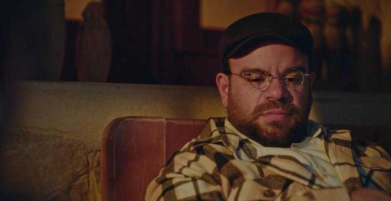 محمد عبد الرحمن يفجر غاز الأعصاب بالفندق في كشف مستعجل