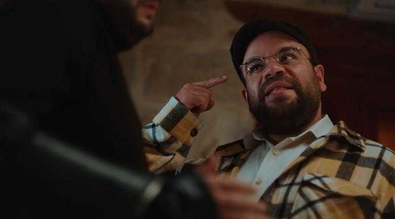 محمد عبد الرحمن يفجر غاز الأعصاب بالفندق في كشف مستعجل