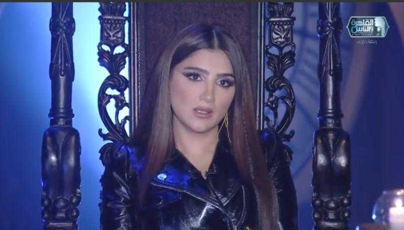 «هل تامر حسني استبعدك من فيلم تاج بسبب محمد رمضان؟».. شاهد رد مفاجئ من مي عمر