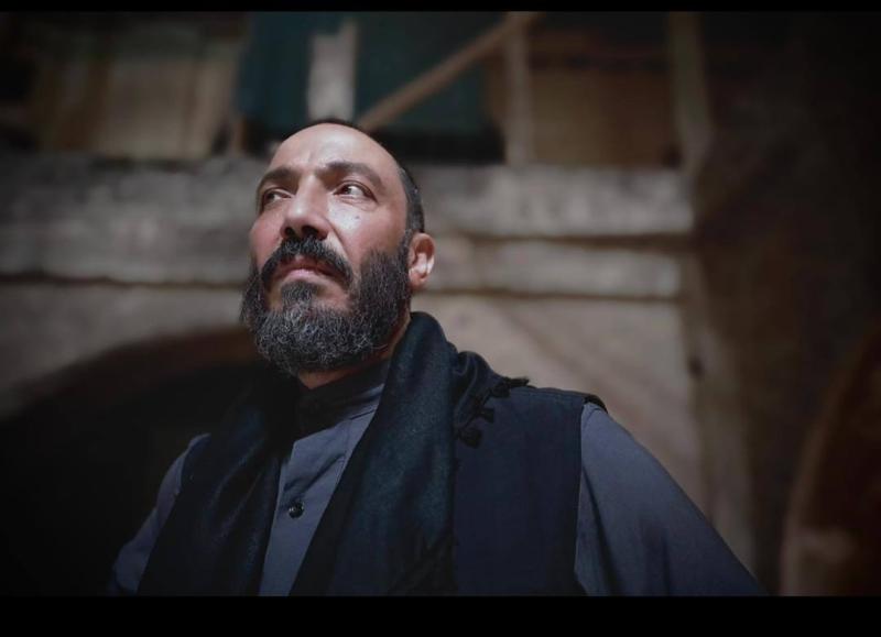 شرارة الحب تشتعل بين طارق لطفى وصبا مبارك في ليلة السقوط