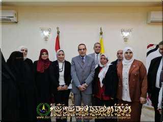 محافظ شمال سيناء: الرئيس السيسي يولي المرأة المصرية اهتماما كبيرًا