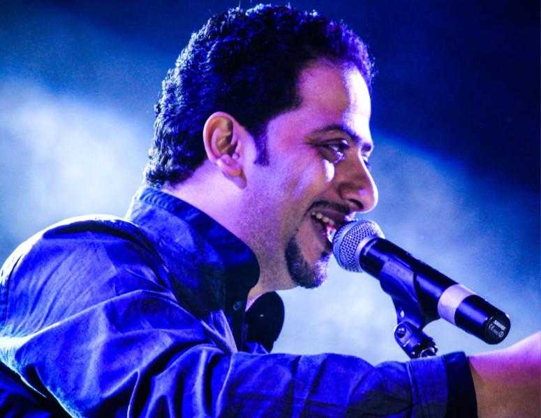 الخميس.. علي الهلباوي يحيي أولى ليالى ”هل هلالك 7”