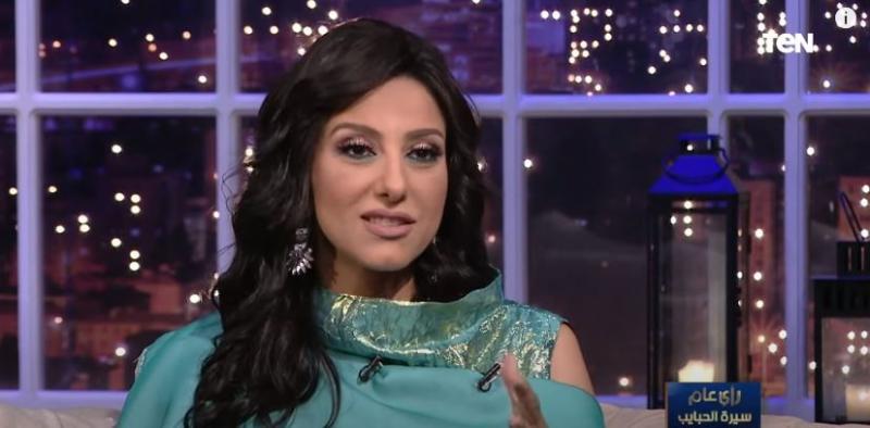حنان مطاوع: «كنت طفلة هادية وخجولة جدا».. فيديو