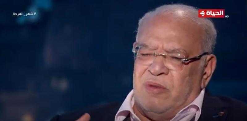 «حينما تموت الأم قبل رؤية نجاح ابنها».. صلاح عبد الله يروي موقفًا مؤثرًا عن والدته - فيديو