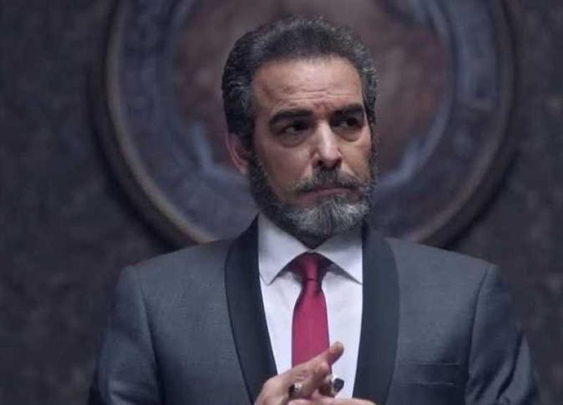 شاهد.. أول تعليق من أحمد عبد العزيز بعد انضمامه للحوار الوطني