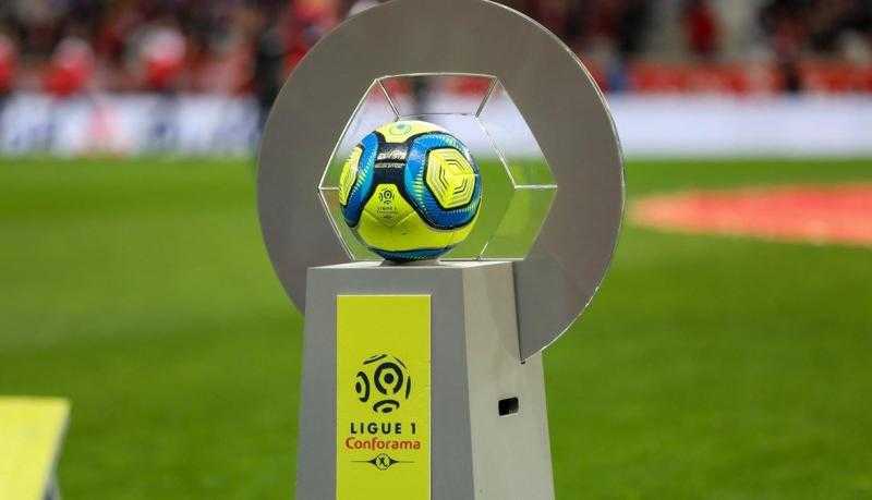 الاتحاد الفرنسي يخبر الحكام بمنع إيقاف المباريات لإفطار اللاعبين المسلمين