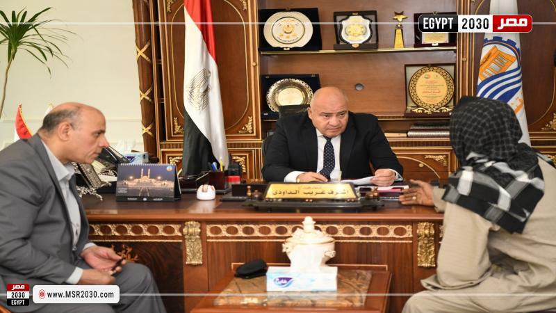 محافظ قنا 