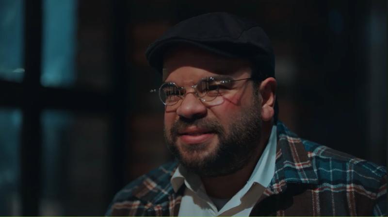 محمد عبد الرحمن يُقرر السفر للخارج للهروب من القتل