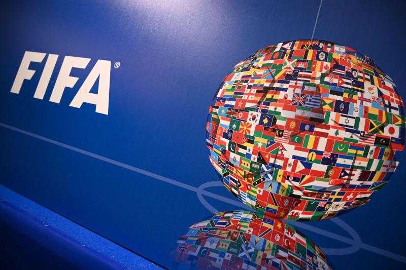 فيفا يسحب كأس العالم للناشئين تحت 17 عامًا من بيرو