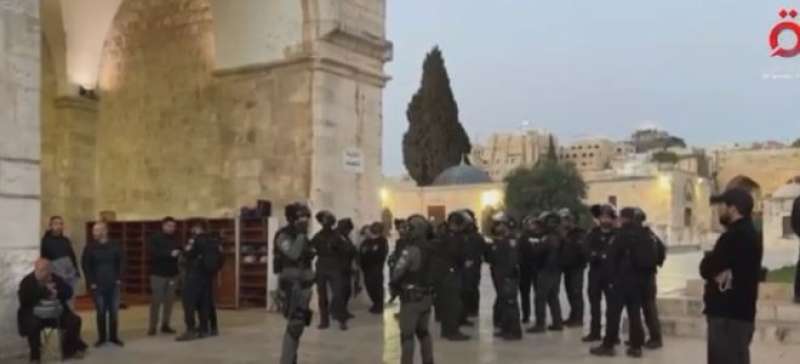 اقتحام المسجد الأقصى