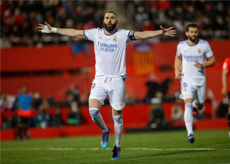 كلاسيكو الأرض.. بنزيما يقود تشكيل ريال مدريد أمام برشلونة في الكأس