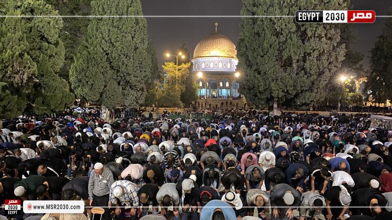 صلاة العشاء وقيام الليل في المسجد الأقصى