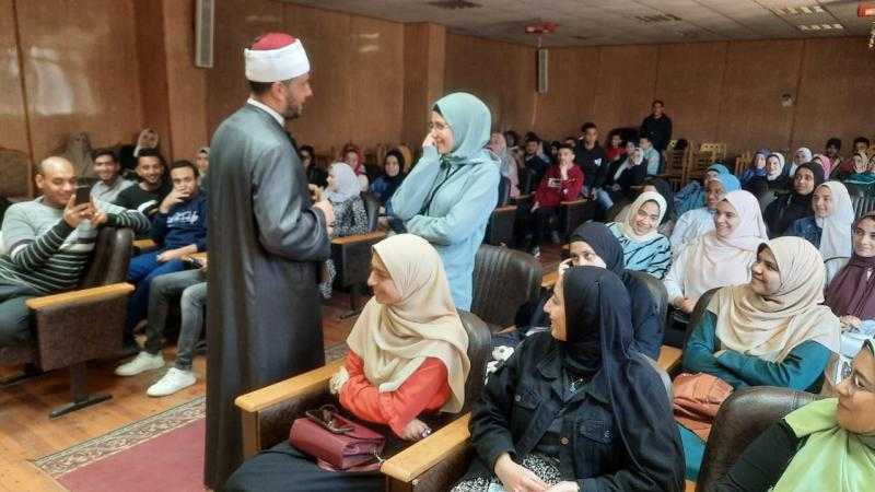 الشباب والرياضة تواصل سلسلة ندوات ”فضائل الشهر الكريم ” بمراكز الشباب