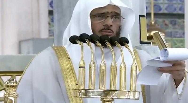 «جريمة لا تغتفر».. خطيب المسجد النبوي يدين الأعمال الوحشية في المسجد الأقصى