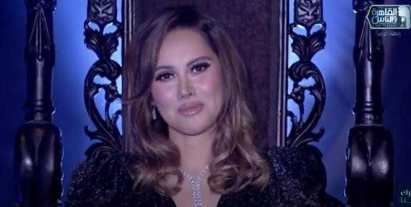 شاهد.. رد فعل ياسمين رئيس بعد تصريح طليقها: «مراتي ممكن تتباس»