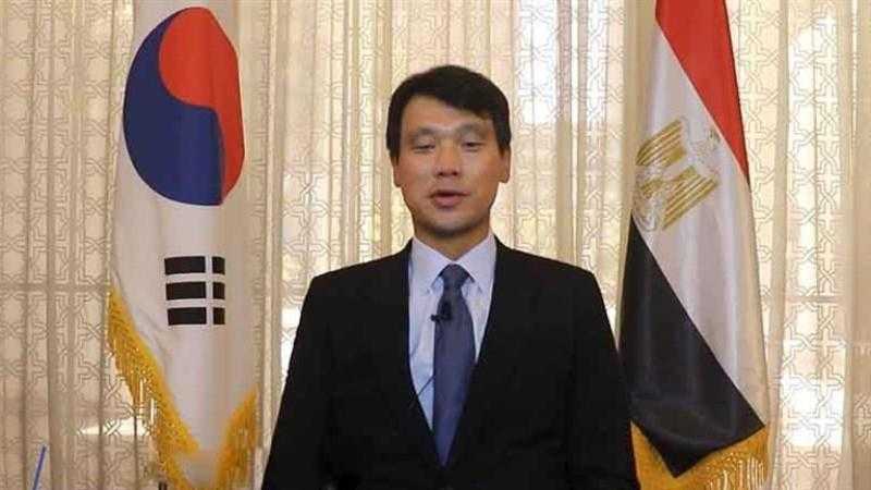 شاهد| سفير كوريا الجنوبية بمصر: «صومت يوم وأكلت محشي وقطايف»