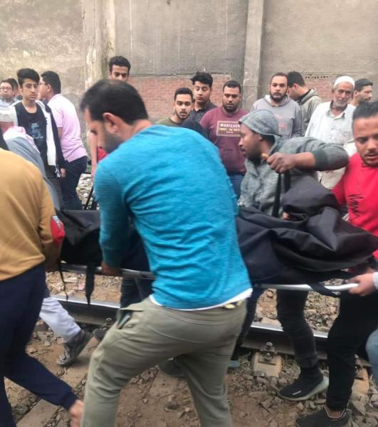 مكان الحادث أثناء نقل الجثة