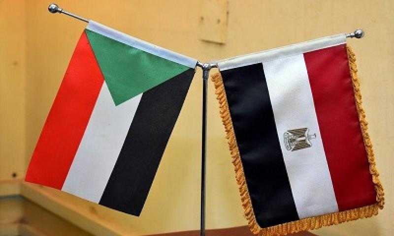 خبير اقتصادي: الربط الكهربائي بين مصر والسودان مهم لهذه الأسباب