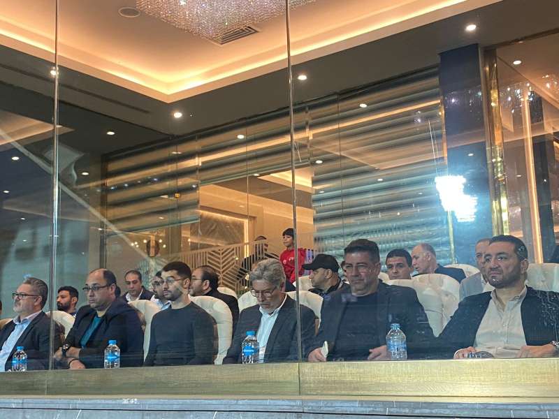 فيتوريا وميكالي وبيريرا