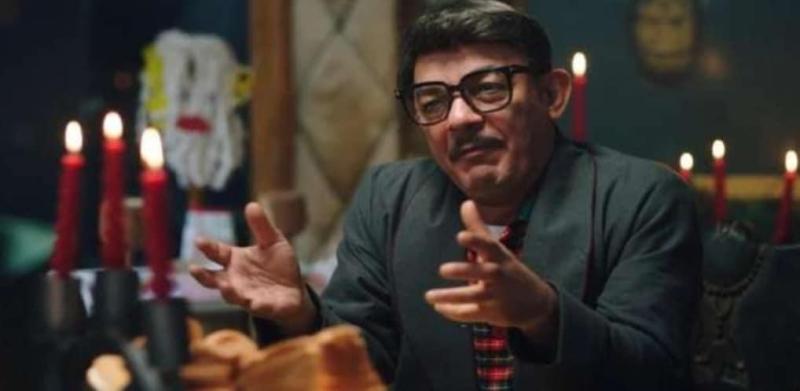 علاء مرسي: ”اللي هيشتمني هشتمه وأمي خط أحمر”